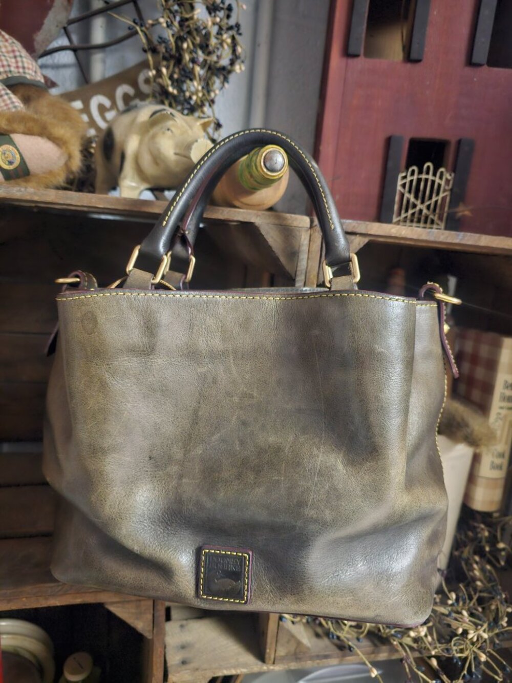 Dooney and bourke - Picture 7 of 7